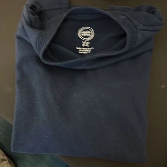 Bundle of Boys Shirts Size: Small 6/7 - Picture 9 of 13